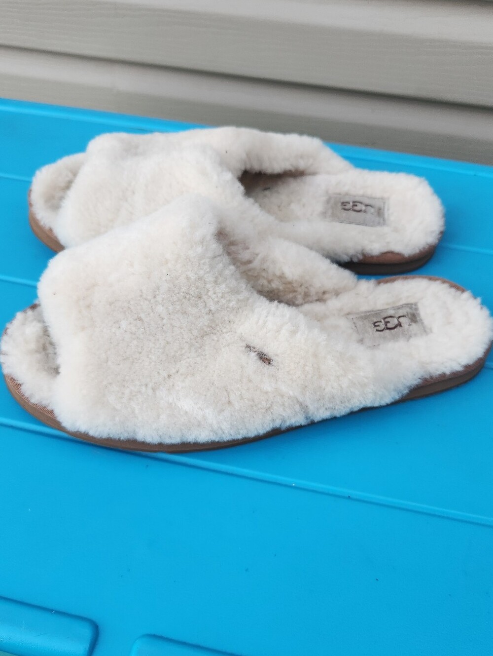 UGG Annia Peep Toe Sheepskin Slide Slippers Chestnut Cream Size 8